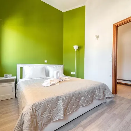 Quiet Sea View 1bd Apartment, Corfu Town Anemomylos